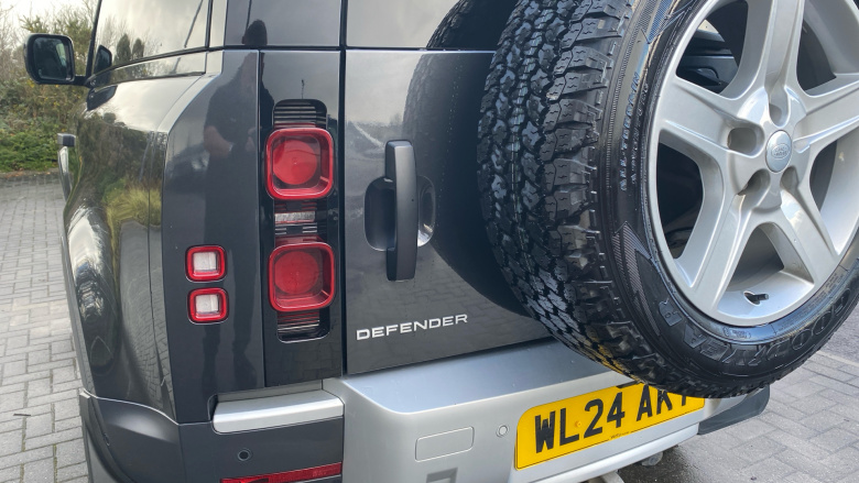 Land Rover Defender 90 Diesel 3.0 D250 Hard Top Auto [3 Seat]